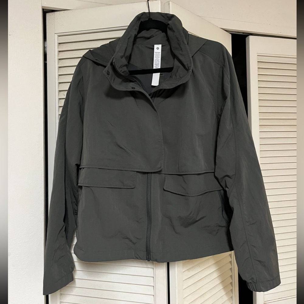 Lululemon effortless jacket